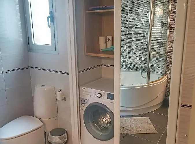 Casa Cuaderna A 150 Metros De La Playa * Playa Honda (Lanzarote)